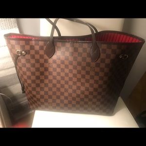 Authentic Louis Vuitton Neverfull GM!!’